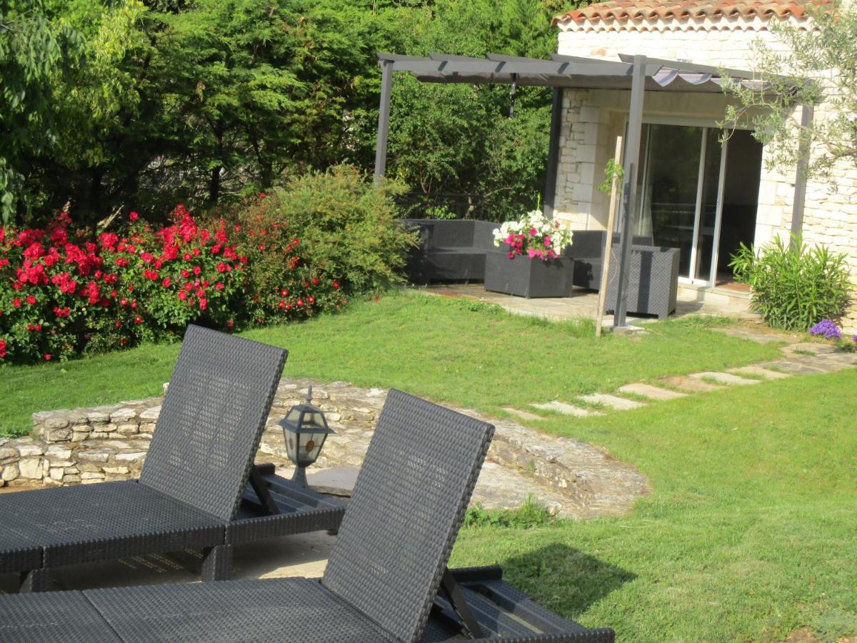 Gîte du Jardin des Espuys Venasque Exterior foto